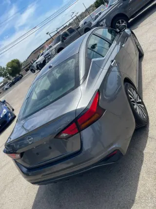 2023 Nissan ALTIMA