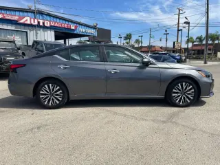 2023 Nissan ALTIMA