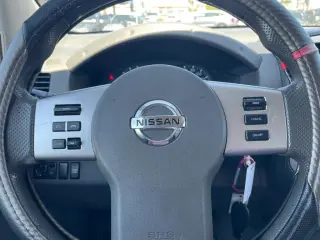 2017 Nissan FRONTIER CREW CAB
