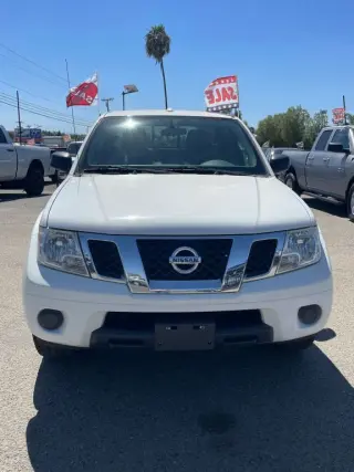 2017 Nissan FRONTIER CREW CAB