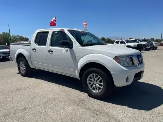 2017 Nissan FRONTIER CREW CAB