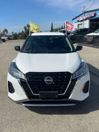 2024 Nissan KICKS