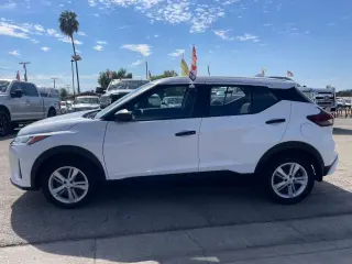2024 Nissan KICKS