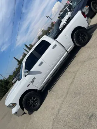 2019 Ram 1500 CLASSIC CREW CAB
