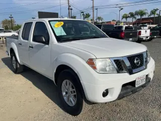 2016 Nissan FRONTIER CREW CAB