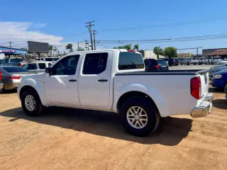 2016 Nissan FRONTIER CREW CAB