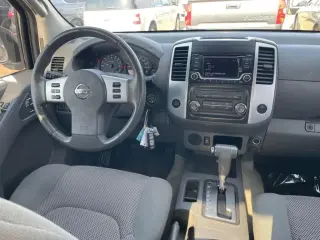 2016 Nissan FRONTIER CREW CAB
