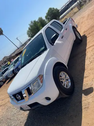 2016 Nissan FRONTIER CREW CAB