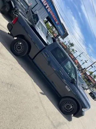 2014 Ram 1500 CREW CAB