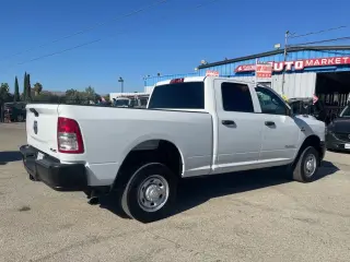 2022 Ram 2500 CREW CAB