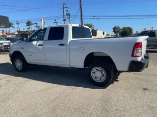 2022 Ram 2500 CREW CAB
