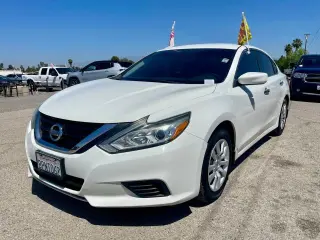 2020 Nissan VERSA