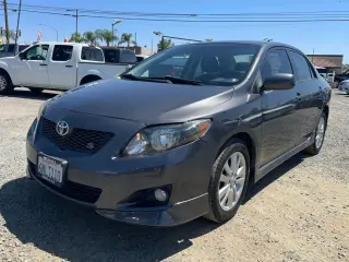 2010 Toyota COROLLA