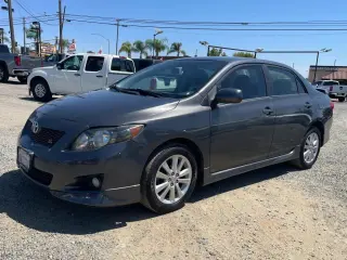 2010 Toyota COROLLA