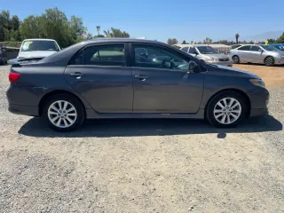 2010 Toyota COROLLA