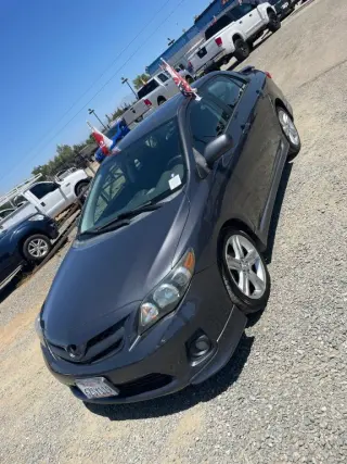2013 Toyota COROLLA