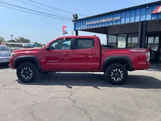 2020 Toyota TACOMA DOUBLE CAB