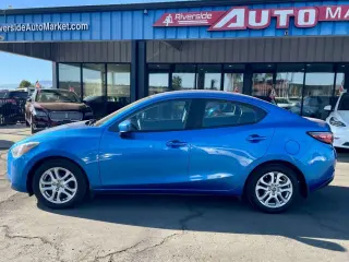2018 Toyota YARIS IA