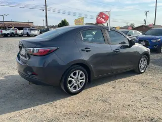 2018 Toyota YARIS IA
