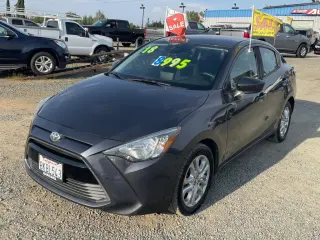2018 Toyota YARIS IA
