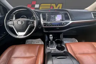 2017 Toyota HIGHLANDER