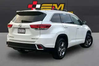 2017 Toyota HIGHLANDER
