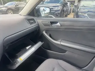 2016 VOLKSWAGEN JETTA