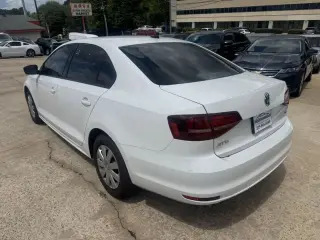 2016 VOLKSWAGEN JETTA