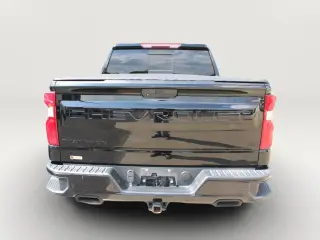 2021 Chevrolet SILVERADO 1500 CREW CAB