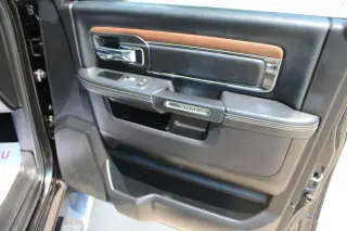 2017 Ram 1500 CREW CAB