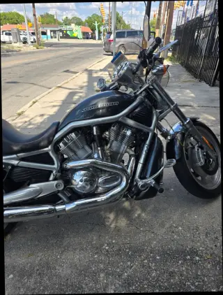 2007 HARLEY-DAVIDSON VRSCAW