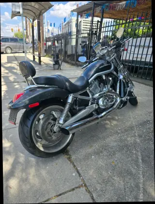 2007 HARLEY-DAVIDSON VRSCAW