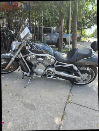 2007 HARLEY-DAVIDSON VRSCAW