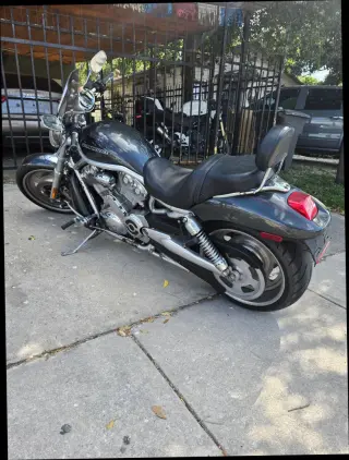 2007 HARLEY-DAVIDSON VRSCAW