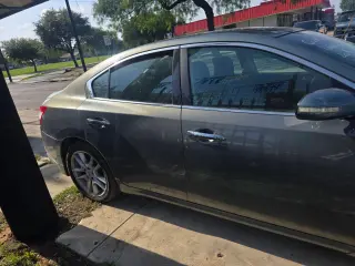 2010 NISSAN MAXIMA