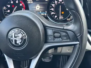 2019 Alfa Romeo GIULIA