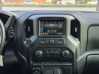 2019 Chevrolet SILVERADO 1500 CREW CAB