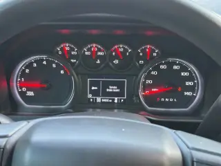 2019 Chevrolet SILVERADO 1500 CREW CAB