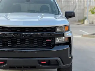 2019 Chevrolet SILVERADO 1500 CREW CAB