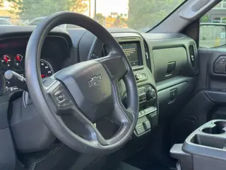 2019 Chevrolet SILVERADO 1500 CREW CAB