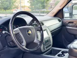 2012 Chevrolet SILVERADO 2500 HD CREW CAB