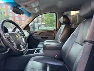 2012 Chevrolet SILVERADO 2500 HD CREW CAB