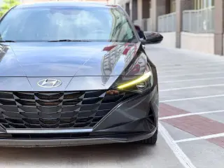 2021 Hyundai ELANTRA