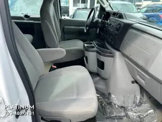 2012 Ford E350 SUPER DUTY PASSENGER