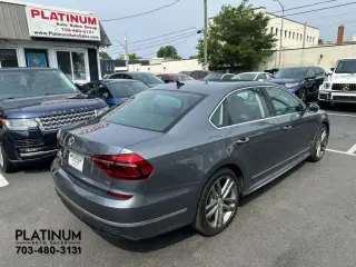 2017 Volkswagen PASSAT