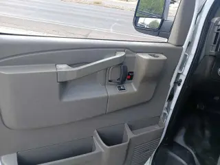 2017 Chevrolet EXPRESS 2500 CARGO
