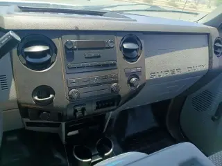 2013 Ford F250 SUPER DUTY REGULAR CAB