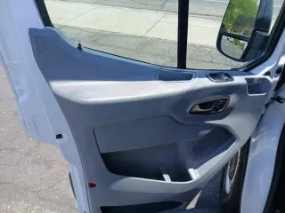 2019 Ford TRANSIT 150 VAN