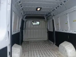 2025 Ram PROMASTER CARGO VAN