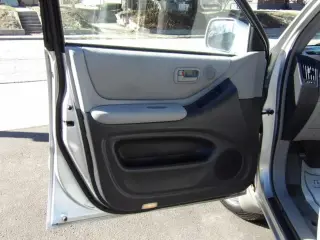 2004 TOYOTA HIGHLANDER